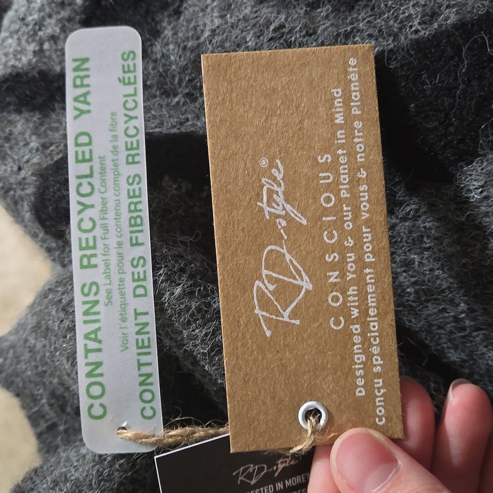 NWT RD Style Quarter Zip Sweater - Picture 3 of 3